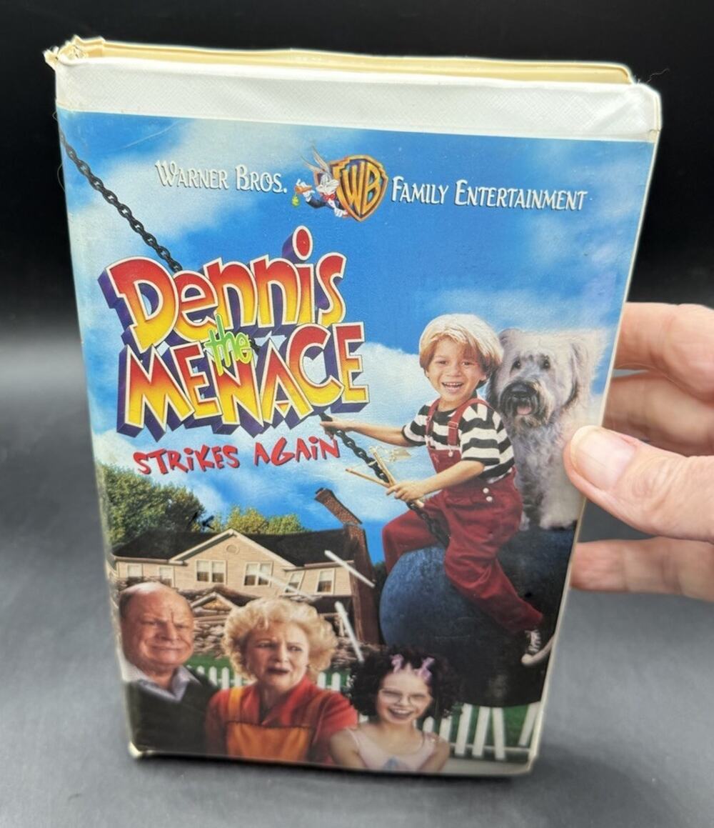 Dennis the Menace Strikes Again (VHS, 1998, Clam Shell) Warner Home Video Tape